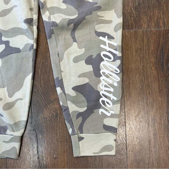 Hollister camo jogger sweats SZ LG - Picture 4 of 6